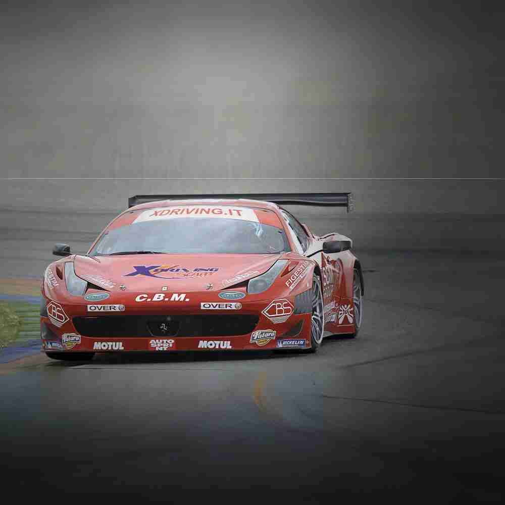 Conducción en la pista de Misano 2 Conducción en la pista de Misano - Imagen 2